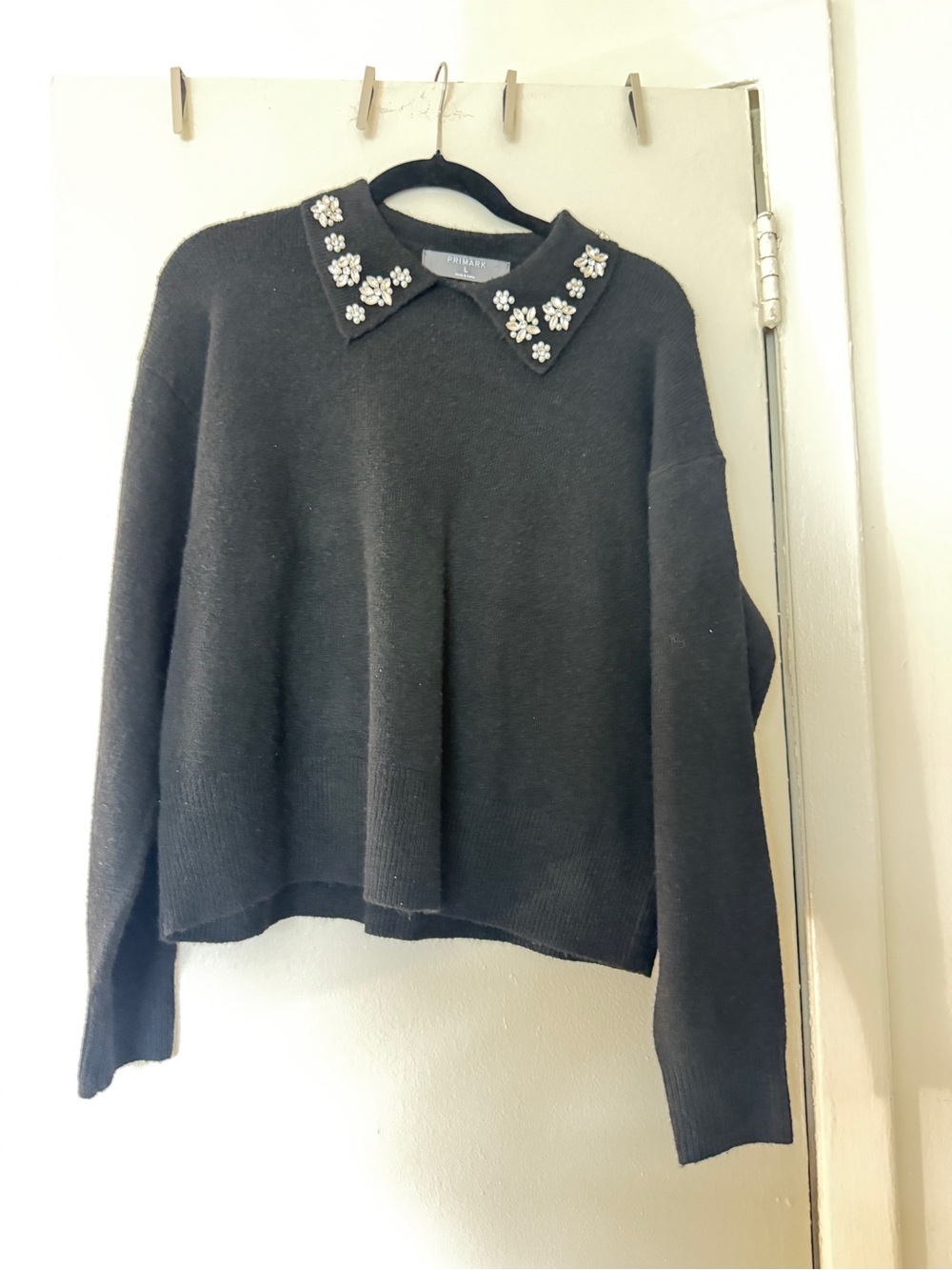 Rhinestone Embellished-Collar Black Women's Sweater